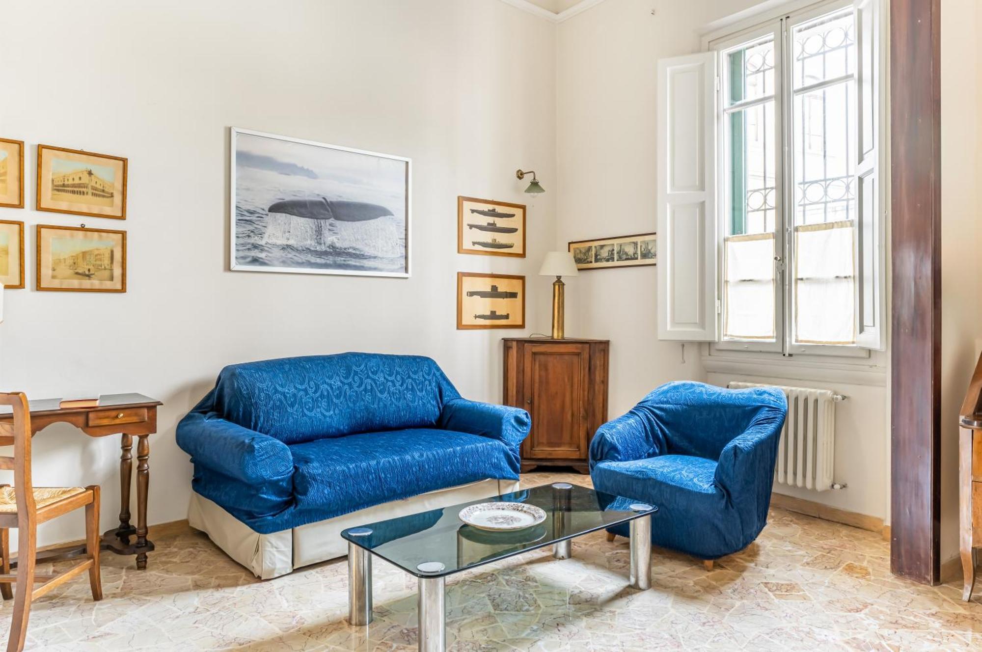 Bright Apartment With Private Garden And Balcony Florencia Exterior foto